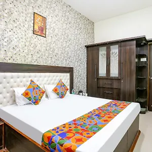 Hotel Fabexpress Aditya, Varanasi