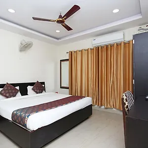 Hotel Sahu Near Kashi Vishwanath Temple Gate, Varanasi